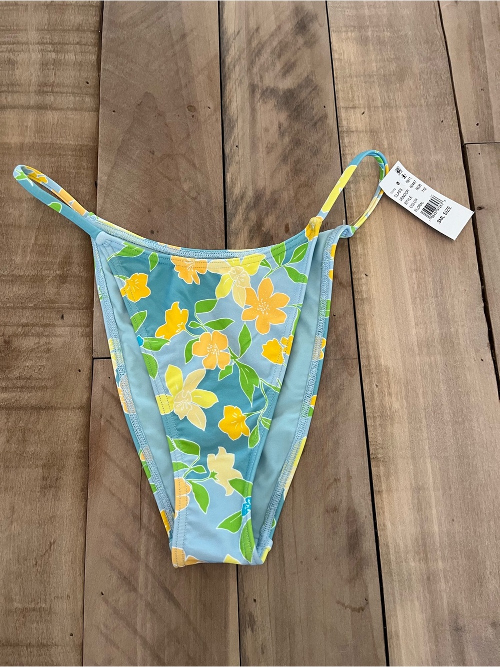 NWT Pacsun Floral Bikini Bottom. Size Small.